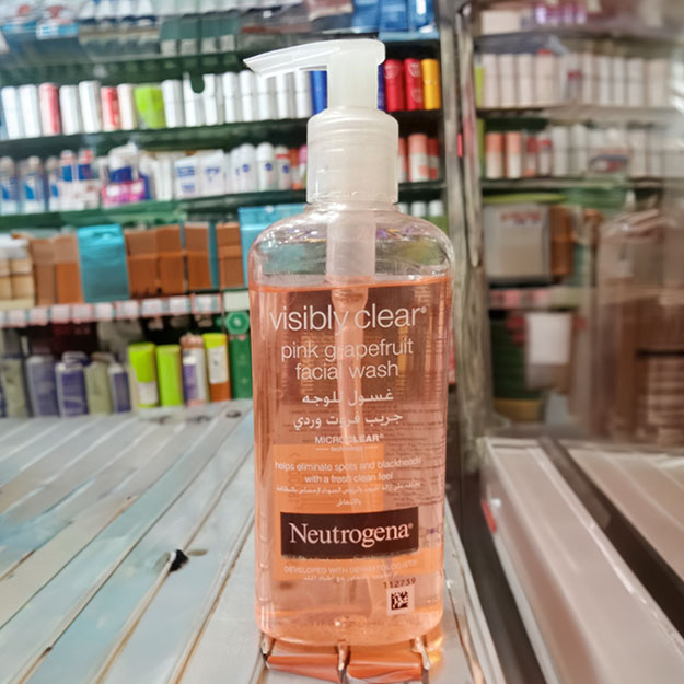 Neutrogena <small>Neutrogena visibly clear facial wash 200g</small>